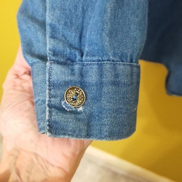 VTG 90s Casual Corner Embroidered Floral Lng Slv Button Up Denim Shirt S Cottage - Picture 3 of 6